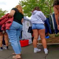 Candid PAWG ginger milf in tight jeans and her daughter in shorts with a phatty PAWG Ginger Milf & Daughter w. Cameltoe. Cameltoe. Cameltoe.mp4-2023-03-18-13h58m46s534.jpg