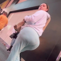 Candid blonde girl with a crazy phat booty gets touched and confronts the shooter for following her IMG_6272.MOV-2026-03-19-09h52m42s793.jpg