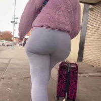 Candid Latina girl with a big booty in tight grey leggings IMG_6275.MOV-2026-03-19-10h29m08s793.jpg