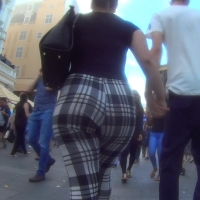 Candid PAWG girlfriend with a jiggly ass in tight patterned pants Jiggly girlfriend.mp4-2024-03-23-10h21m42s476.jpg