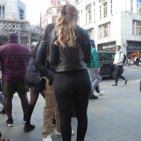 Candid sexy blonde girl with a phat ass in tight black jeans JC2024.mp4-2024-03-25-14h36m44s663.jpg