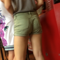 Bunch of candid babes in public in shorts 102c0893078c09761d1f4330754416a144631954.jpeg