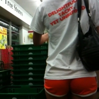 Bunch of candid babes in public in shorts 892f6a50bdc47922d2117d25186644f132005951.jpg