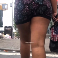 Bunch of candid babes in public in shorts 177d4e7bd6dbf9b387b4790b1de5728e6e52a212.jpeg