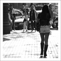 Bunch of candid babes in public in shorts 2297921@N20_15630073936_Long legs.jpg
