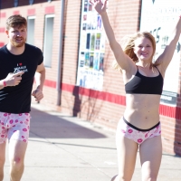 Bunch of candid babes in public in shorts 3096572@N22_47066414852_BellyStreet.jpg