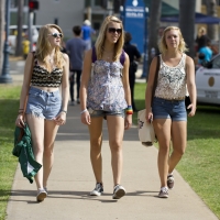 Bunch of candid babes in public in shorts 19953384@N00_7618145860_IMG_5427.jpg