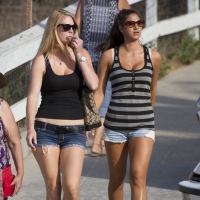 Bunch of candid babes in public in shorts 19953384@N00_7902793582_La Jolla Girls.jpg