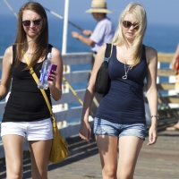 Bunch of candid babes in public in shorts 19953384@N00_7956092238_Arizona girls.jpg