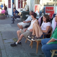Bunch of candid babes in public in shorts 26733899@N00_225773710_Everyone loves a Ding-Dong.jpg