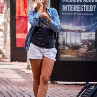Bunch of candid babes in public in shorts 28191099@N05_25363723909_759.jpg