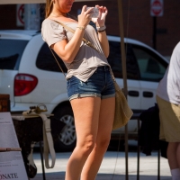 Bunch of candid babes in public in shorts 28191099@N05_26350340618_925.jpg