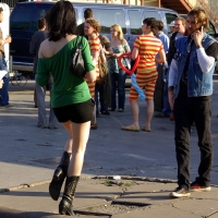 Bunch of candid babes in public in shorts 95212583@N00_424466519_bootsie, the leprechaun.jpg
