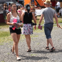 bobbybinguis_28214865011_busy people.jpg