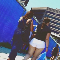 stephanwonders_50547373463_Candid butts around the city.jpg