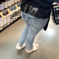 CumSpray Employee Girl  .mov-2023-03-29-17h22m29s921.jpg