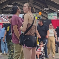 Cute and skinny candid blonde girl with a little booty in athletic shorts RSS2023 skinny blonde in short shorts.mp4-2024-03-30-12h54m27s396.jpg