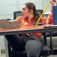 Candid college babe shows off her mound while sitting with her leg on the table star.mp4-2024-03-31-10h29m01s792.jpg