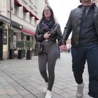 Cute candid nerdy brunette girl with a nice ass and vtl in dark grey leggings CB-Nerdy-PAWG.mp4-2024-03-31-13h54m03s689.jpg