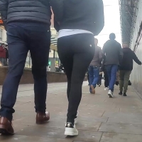 Candid babe with a decent ass in tight black leggings out walking VID_20240310_104842.mp4-2024-04-01-16h54m14s302.jpg