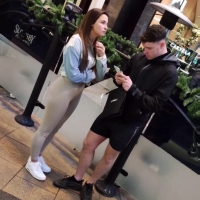 Brunette in tan leggings (4k)