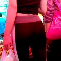 look at that thong.mp4-2023-04-07-15h37m15s017.jpg
