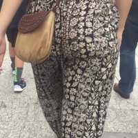 Printed pants booty