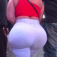Candid sexy blonde lady with a phat ass in white Lulu leggings (part 2) candidbubbles_24_pt2.mp4-2024-04-14-10h01m07s717.jpg