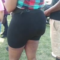 Candid ebony babe with a big booty and vpl in spandex shorts CABSH 12.mp4-2023-04-15-09h11m41s629.jpg
