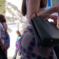 Amazing jiggly ass