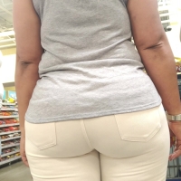 Candid ebony lady with a huge ass in tight white jeans CABJ 26.mp4-2023-04-16-12h27m36s022.jpg