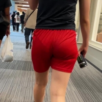 Candid mall babe showing her panty lines in red athletic shorts 2023-07-24 15.10.38.mov-2024-04-17-16h36m17s882.jpg