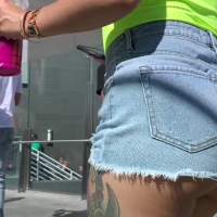 FireCandids_BeautyCheeks.mp4-2021-04-18-12h25m42s370.jpg