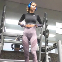 Candid beautiful slim girl working out and doing squats with her friend at the gym My Movie-2024-04-18-15h46m51s665.jpg