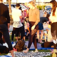 Blonde yoga babe in shiny Adidas leggings with an incredible ass Candid Ass Girl Doing Yoga In Shiny Leggings.mp4-2021-04-20-09h20m07s501.jpg