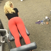 Very hot and sexy blonde at the gym working out in red leggings Candid Leggings Gym Girls Compilation Part33.mp4-2021-04-20-13h20m21s506.jpg