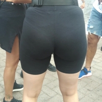 Candid sexy party chick dancing in black biker shorts with visual panty lines CABSH 15.mp4-2023-04-21-16h13m40s518.jpg