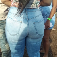 Big booty candid ebony girl stuffed into tight jeans with some vpl CAB 1.mp4-2023-04-23-12h41m14s136.jpg