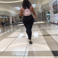 Thick mall PAWG