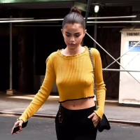 Selena Gomez paparazzi pics with no bra on and pokies selena-gomez-pokies_001-1001082740034751.png