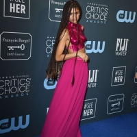 Zendaya at the 2020 Critics Choice Awards in pink outfit molding her boobs 11.jpg