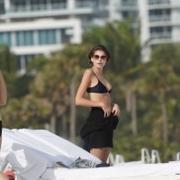 Kaia Gerber sexy in various bikinis and swimsuits in paparazzi pictures 15.jpg