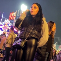 Wetlook brunette