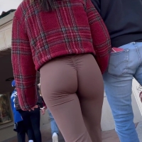 Candid brunette girl with a sexy hungry booty eating her flared leggings IMG_4987.MOV-2024-04-27-12h27m51s769.jpg