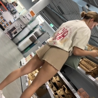 Candid German hottie with sexy legs and a nice ass in loose shorts Leggy.mov-2024-04-27-12h46m16s023.jpg