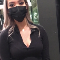 Sexy Asian cleavage