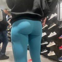 Ginger in teal leggings