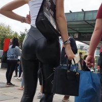 Shiny wet look blonde