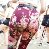 Candid Latina babe has a delicious big booty in floral print leggings (part 2) 20180804_182414_001.mp4-2023-04-29-09h29m50s655.jpg