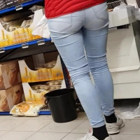 Grocery shopping babe with nice ass in tight jeans Grocery shopping babe in jeans
